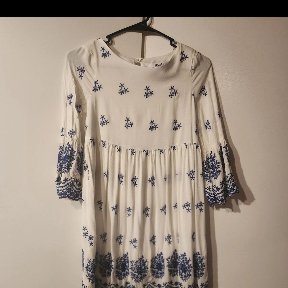 Lulu's White and Blue Floral Long Sleeve Dress